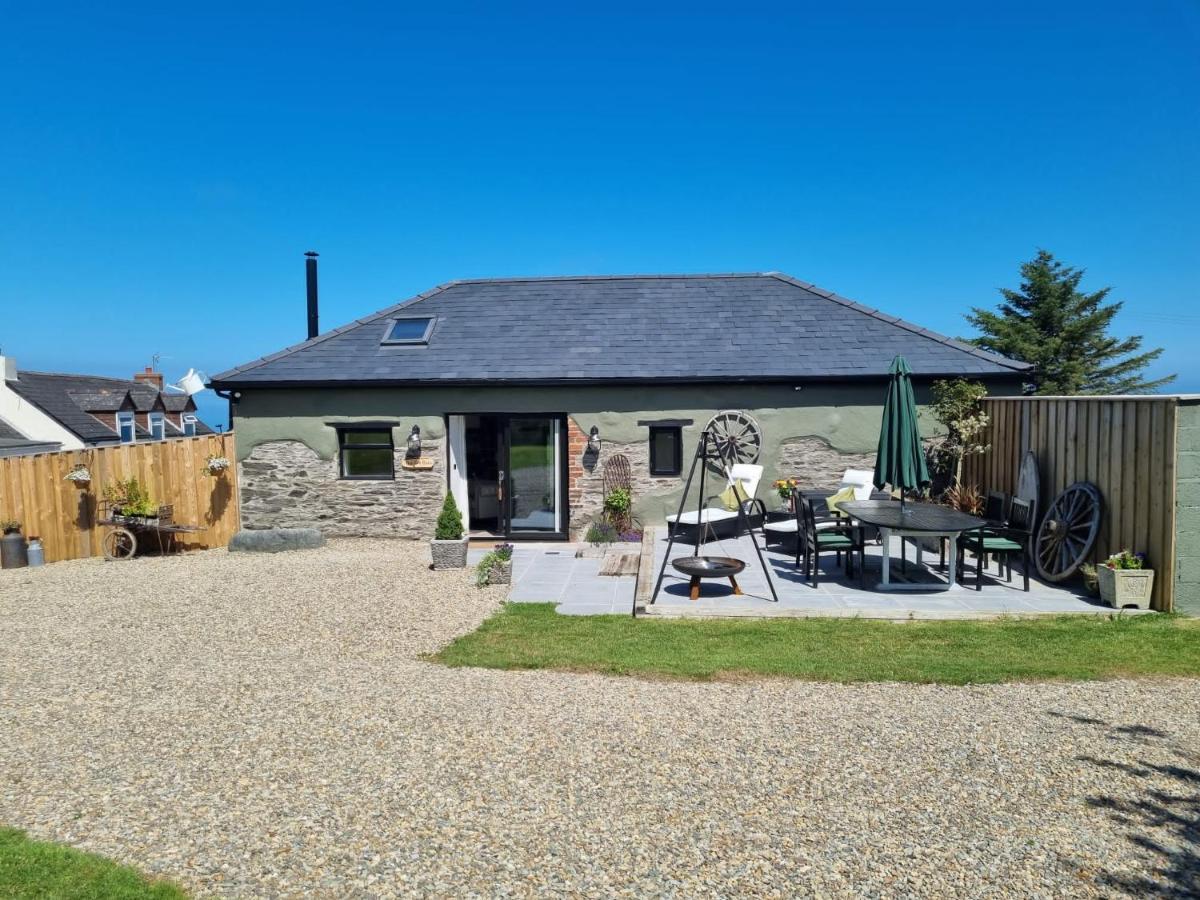 Byre Cottages & Log Cabin Cardigan Buitenkant foto