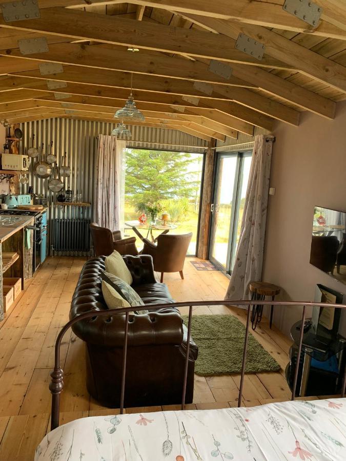Byre Cottages & Log Cabin Cardigan Buitenkant foto